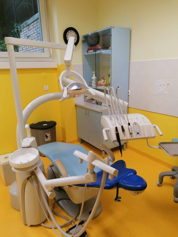 prenovljena zobna ambulanta Hrastnik