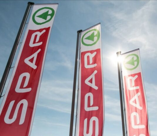 SPAR v Hrastniku s prenovljeno podobo ponovno odpira svoja vrata