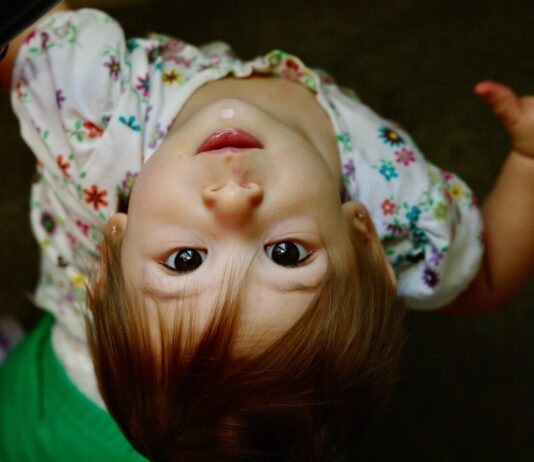 Zakaj NE zdravljenju otrok z redkimi boleznimi v tujini?