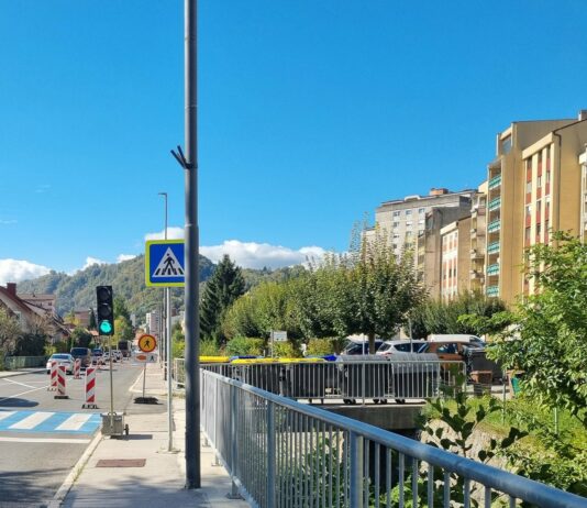 Sredi Trbovelj nov semafor – zakaj?