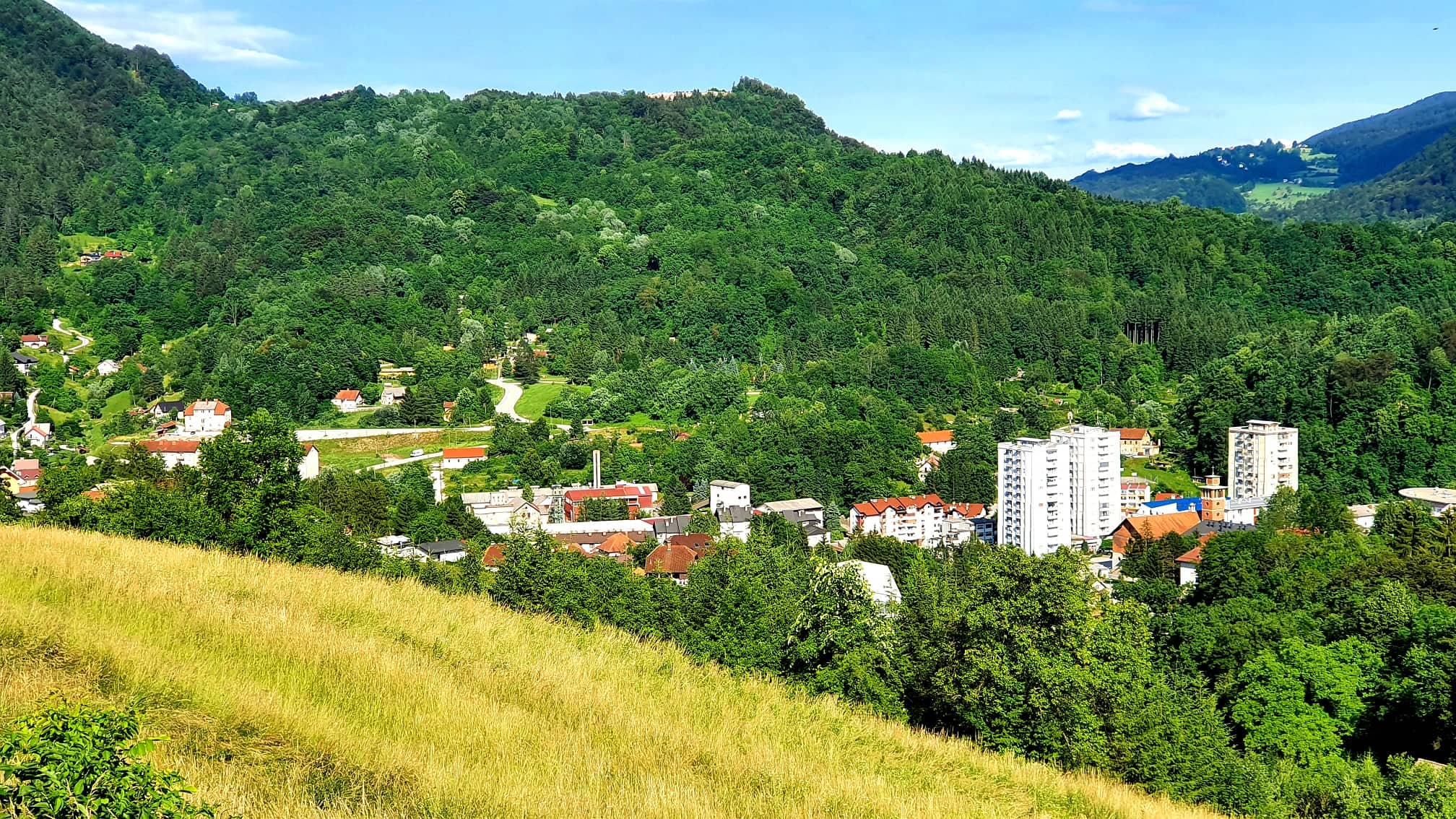 V Hrastniku se obeta Resnica