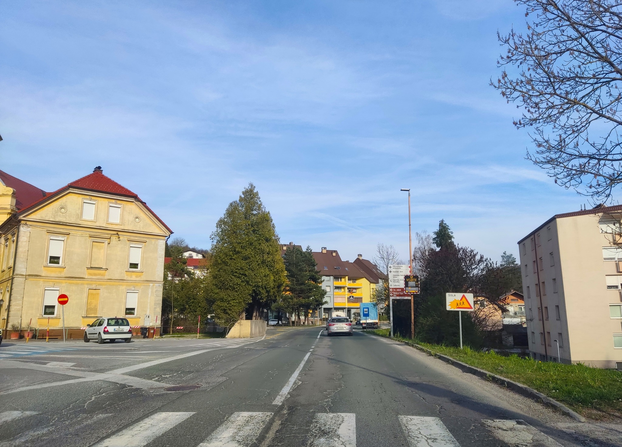 Uredila se bo cesta skozi Dol pri Hrastniku