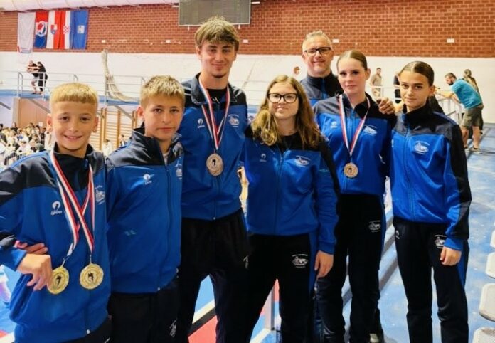 MEDIJI-15A-26-NAŠI TEKMOVALCI SO OSVOJILI PET MEDALJ NA TURNIRJU V ČAKOVCU NA HRVAŠKEM