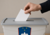 Mnenja so Slovenijo razdelila na pol
